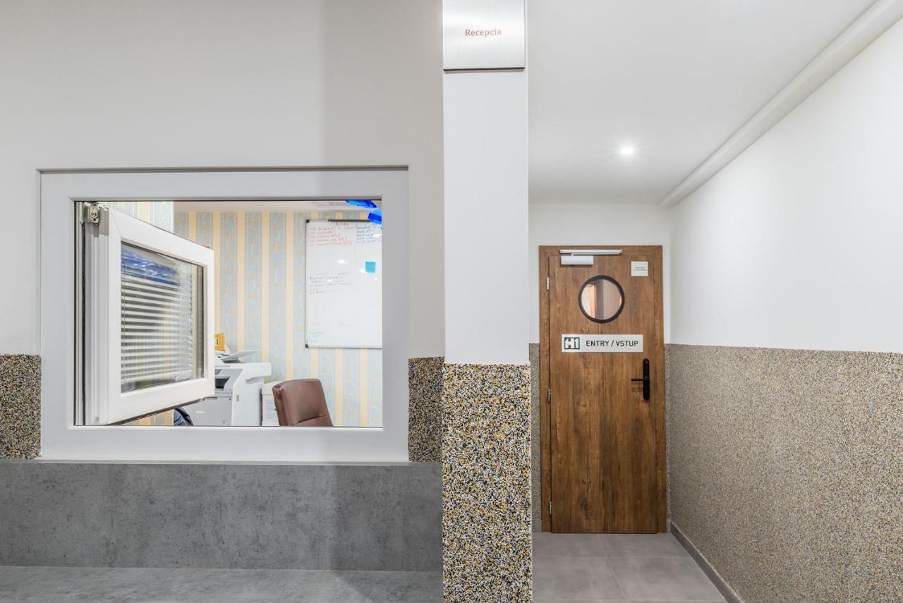Hostel One Prešov Eksteriør billede